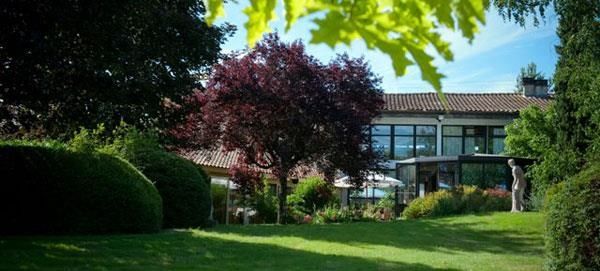 Kyriad Angouleme Nord Champniers- Hotel & Residence Champniers  Buitenkant foto